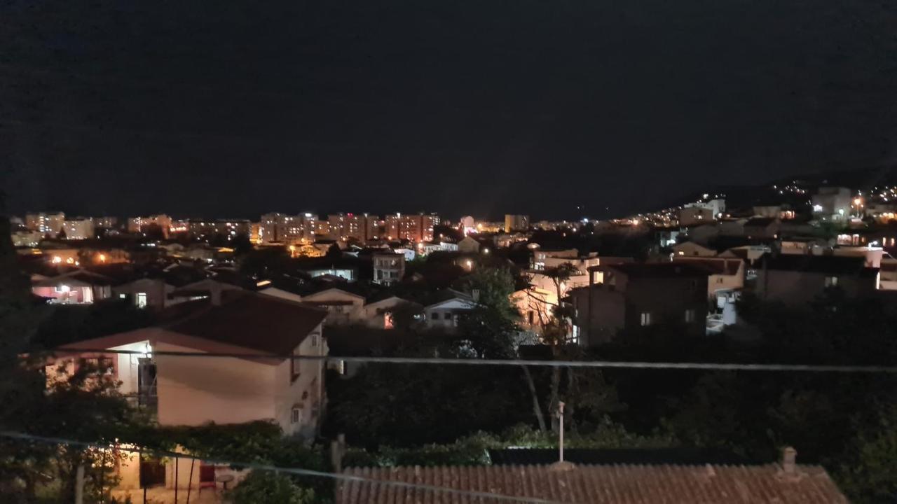 באר Family Apartment-Dilorena מראה חיצוני תמונה